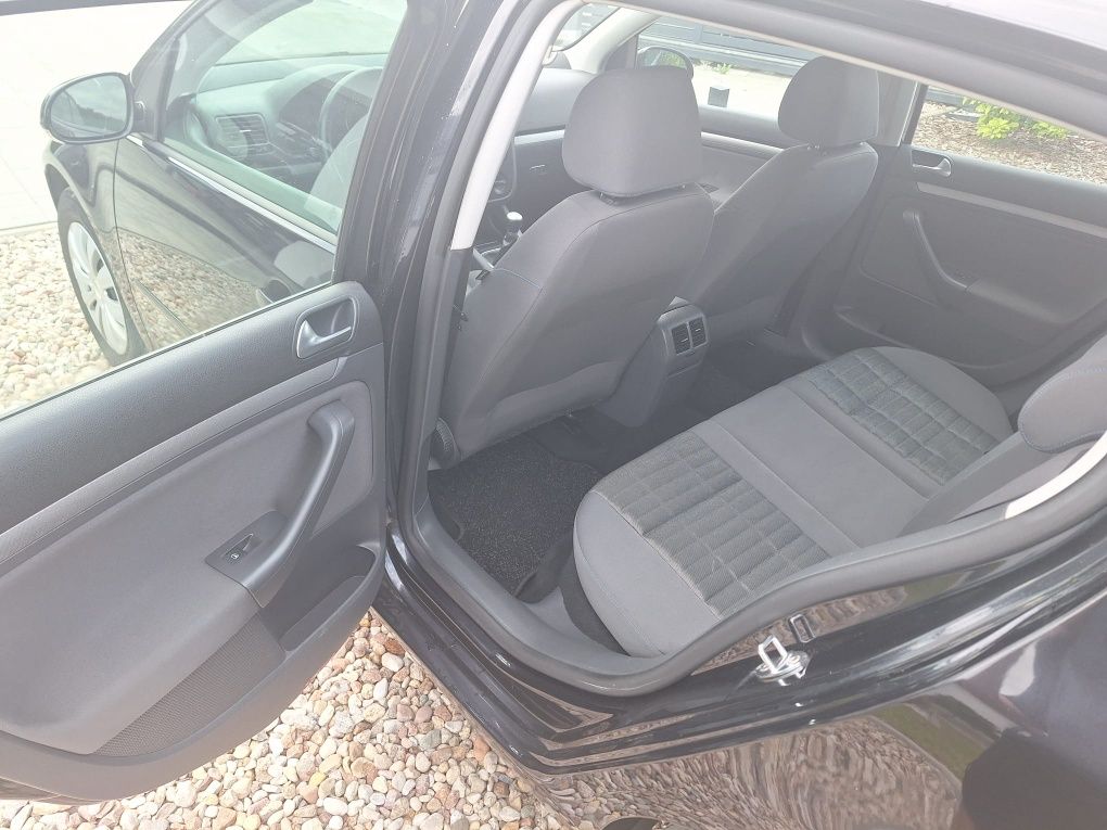 Vw Golf 1.6 Mpi !!! Klima ! ZAREJESTROWANY!!!