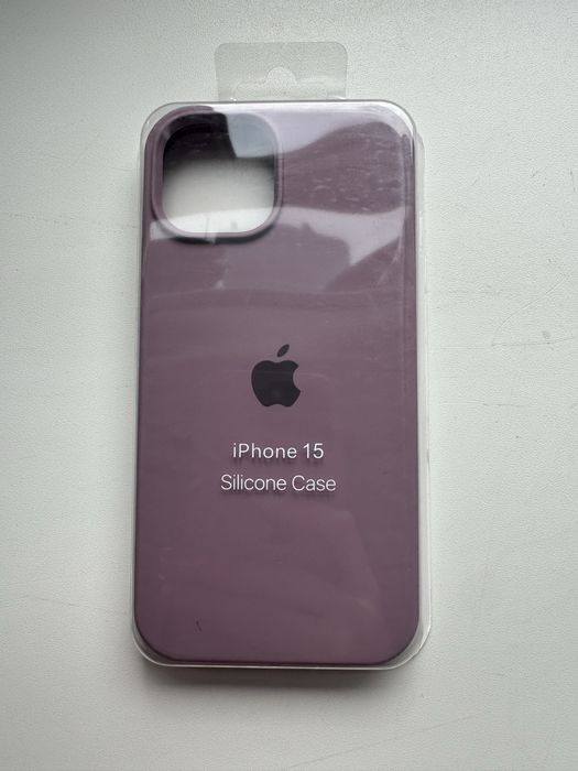 Чохли на Айфон 15