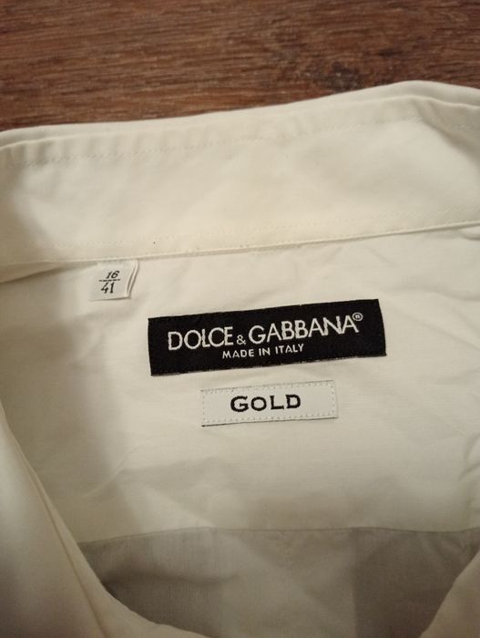 Dolce & Gabbana  .