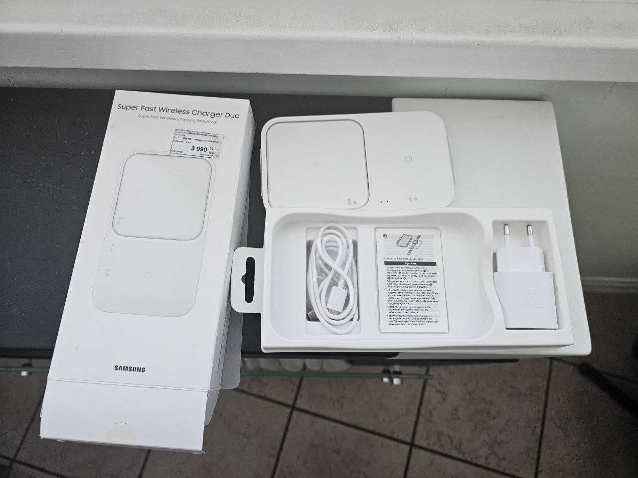 Бездротовий З/П Samsung 15W Wireless Charger Duo with TA White