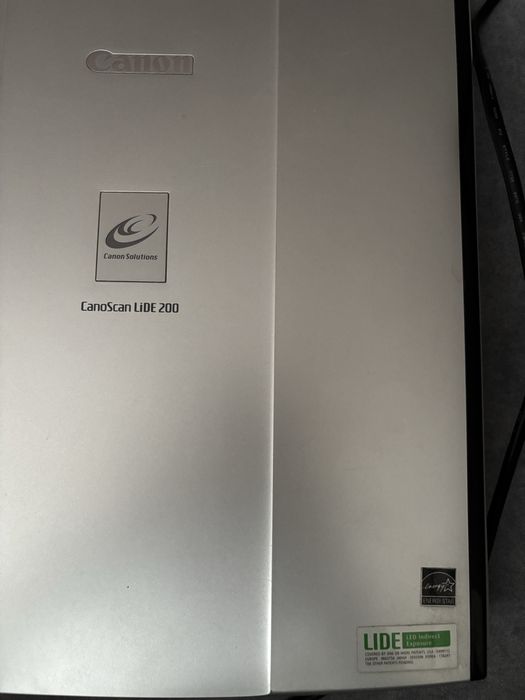 Skaner Canon Lide 200