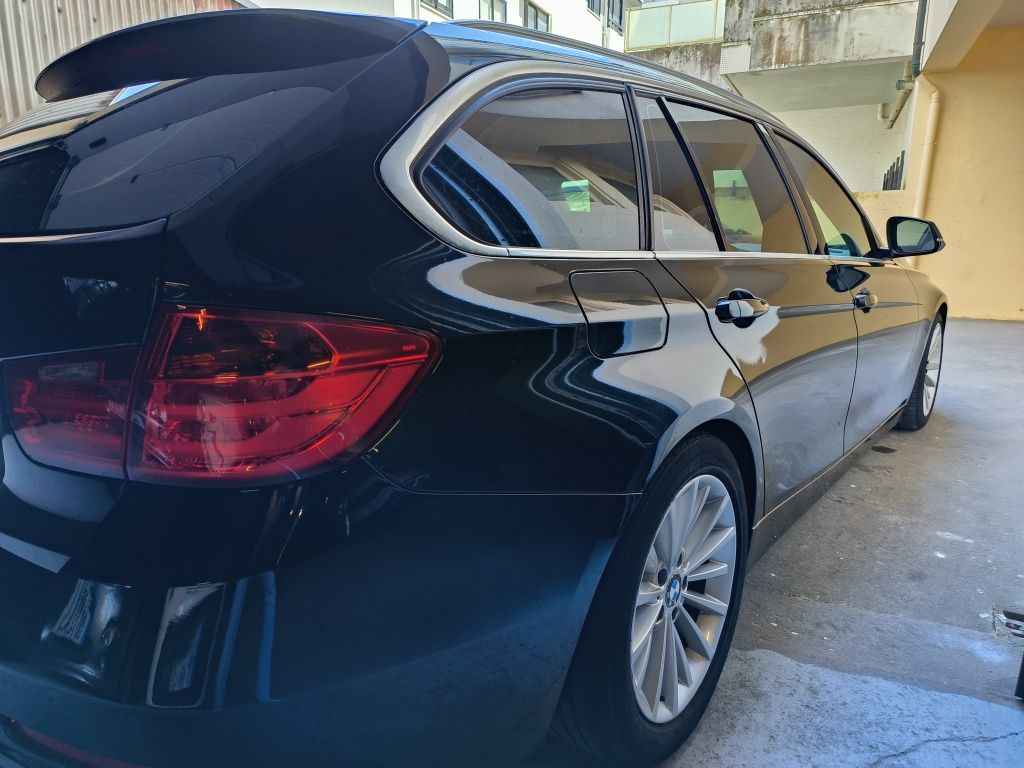 BMW 318d Luxeri Line Sport ano 2015 com apenas 180 mil kms