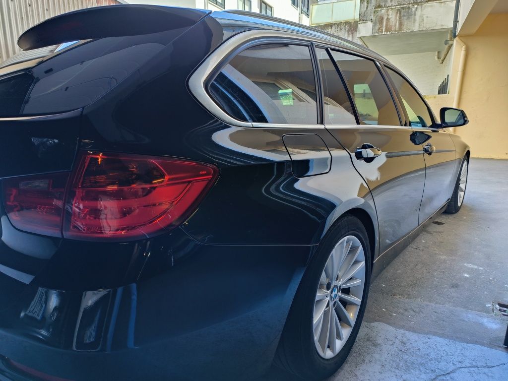 BMW 318d Luxeri Line Sport ano 2016 com apenas 180 mil kms