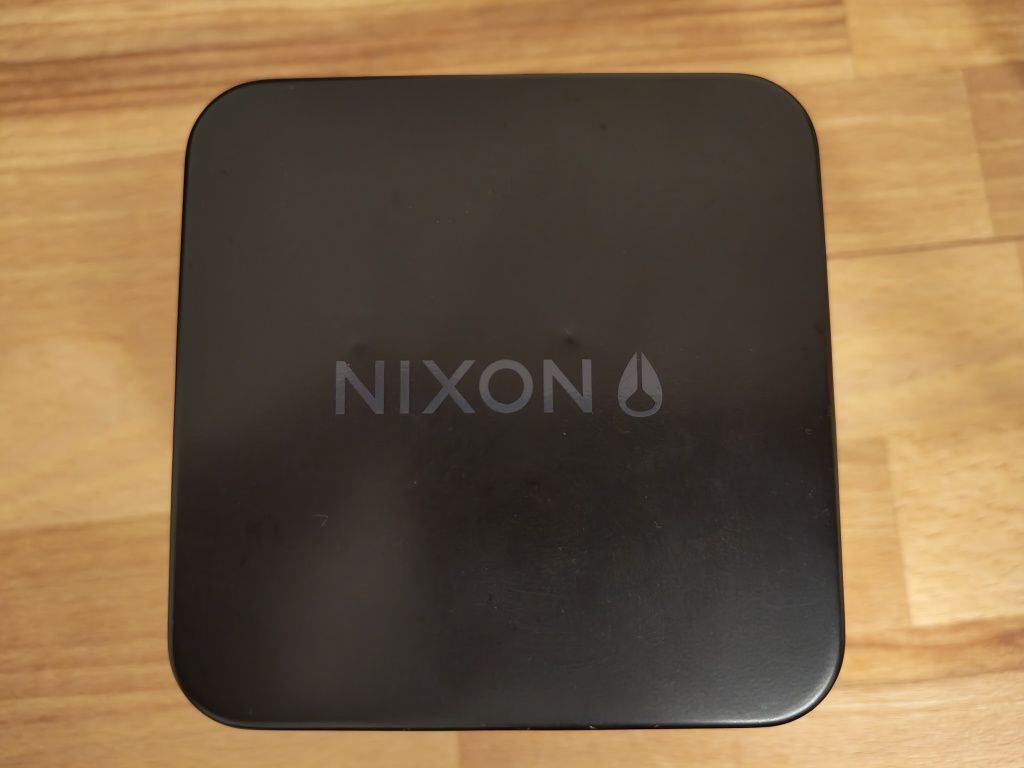 Nixon Regulus SS
