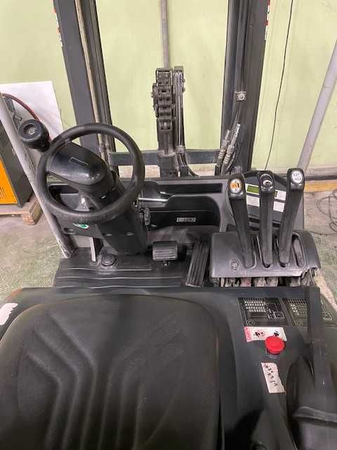 Wózek widłowy elektryczny STILL RX50-13