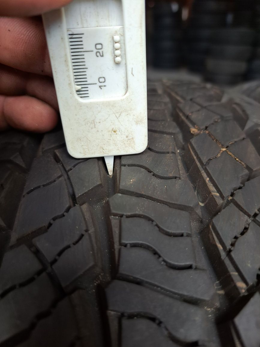 Opona 205/70R14C Nexen