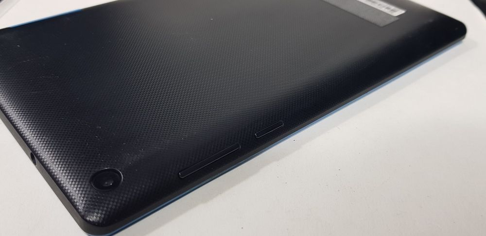 Планшет Lenovo Tab 3 "7" (TB3-710i)