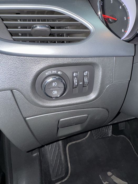 Продам opel astra k