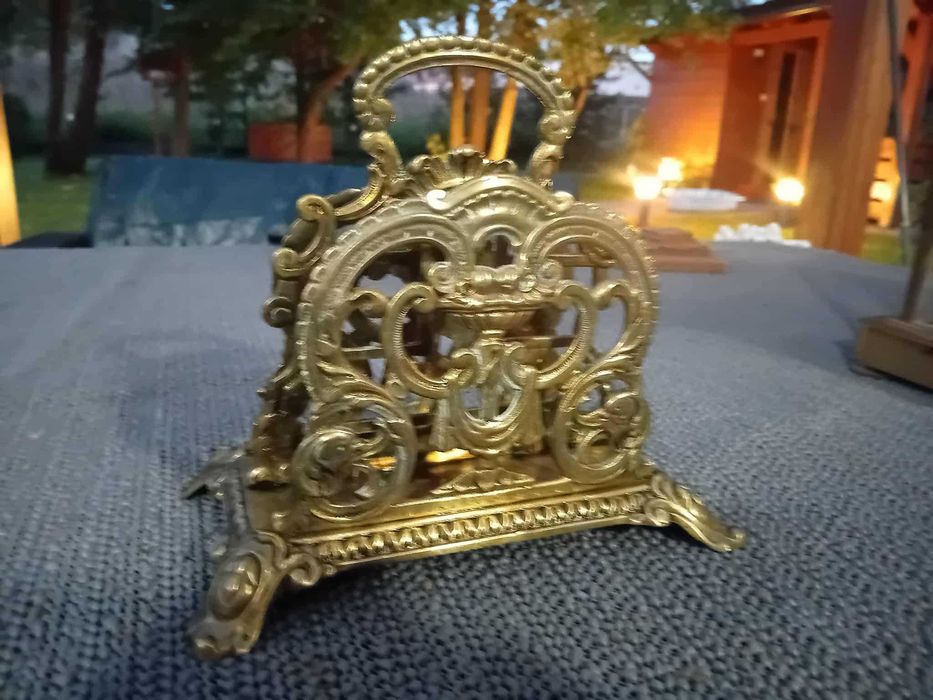 Sprzedam podstawkę do listów