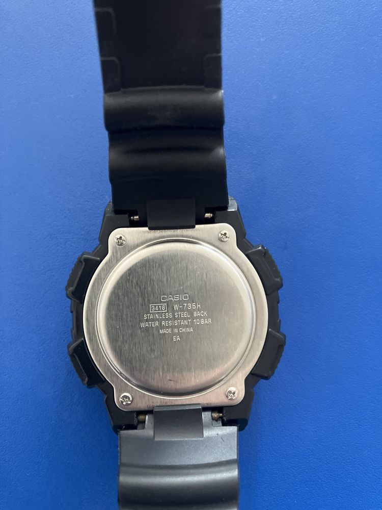 Водозащищеные, ударопрочные Наручные часы с вибросигналом Casio W-735H