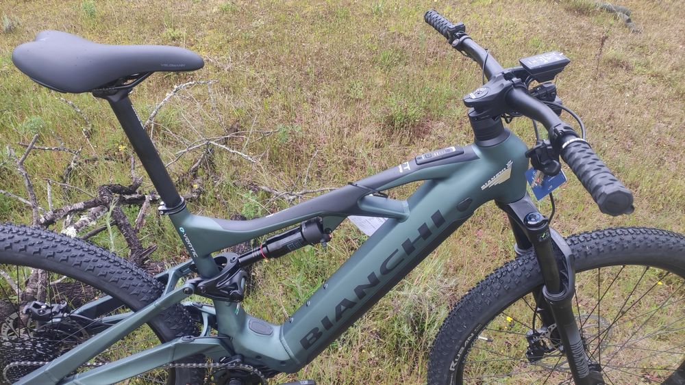 Nova E-Bike Bianchi Vertic FX Type