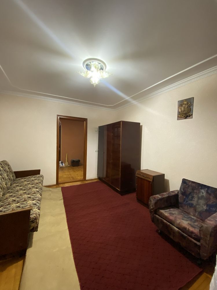 3-кімн. квартира в р-ні 11 школи