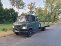 Продам эвакуатор Мерседес Варио