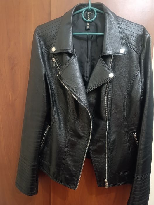 Продам черный пиджак/куртку женский