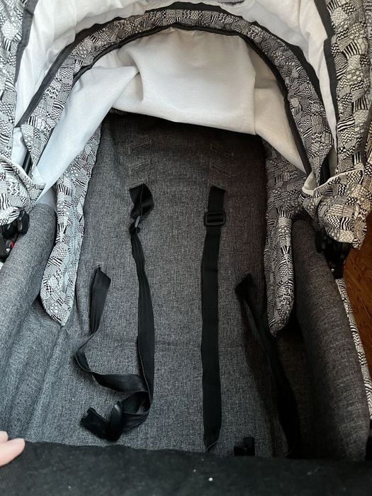 Продам коляску 2в1