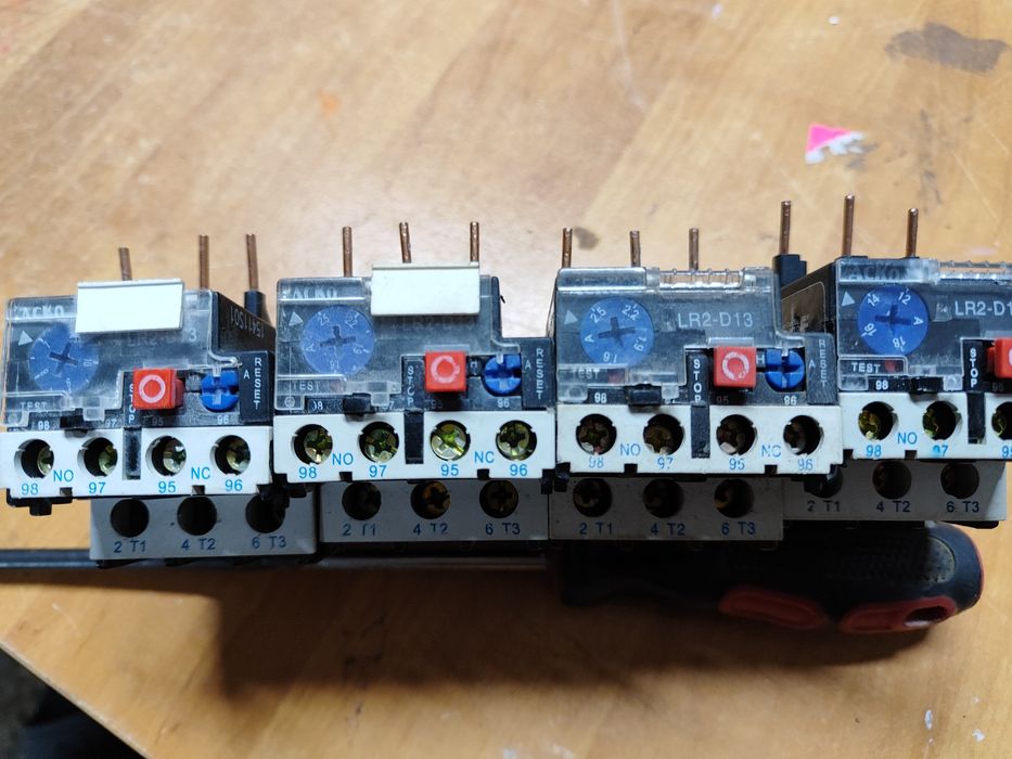 Теплові реле АСКО;IEK;ETI.ТРН;РТТ-211.