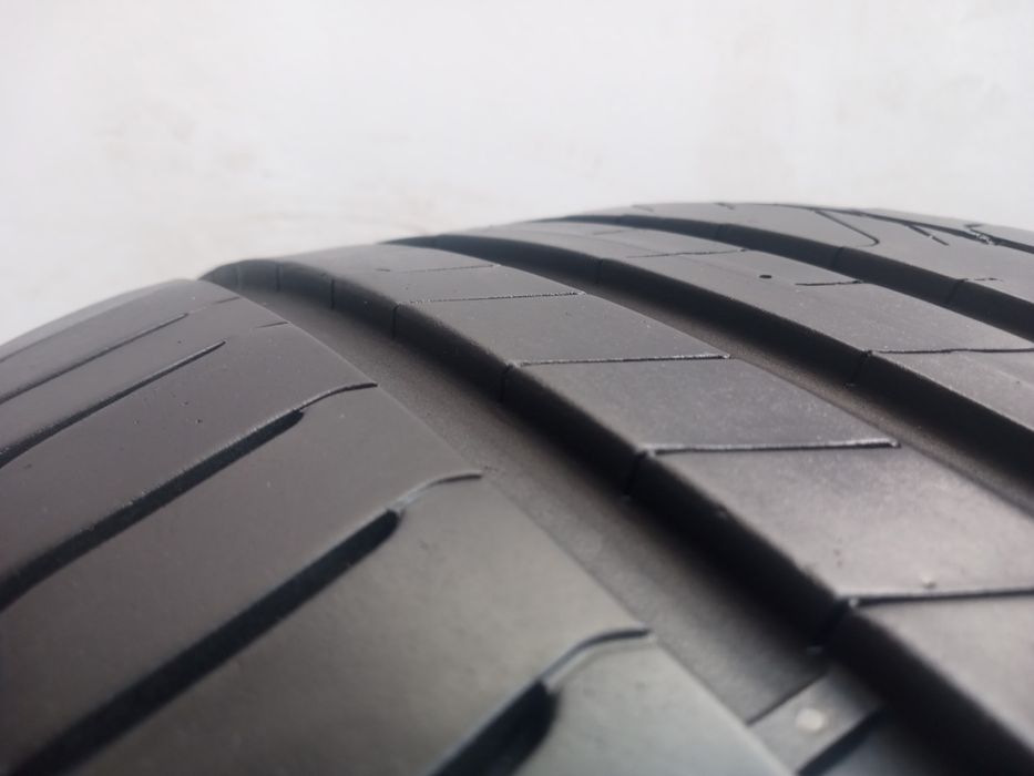 Opona letnia 225/55R17 Pirelli cintrato P7  2022r
