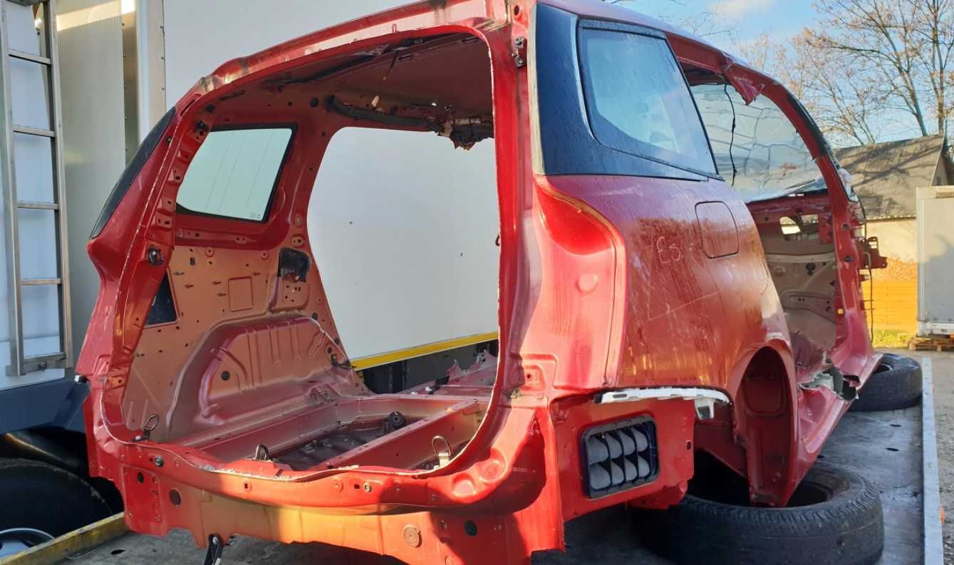 Двері  Citroen c1 c3 c4 c5 C-zero DS3 DS4 DS5 Cactus Picasso Разборка
