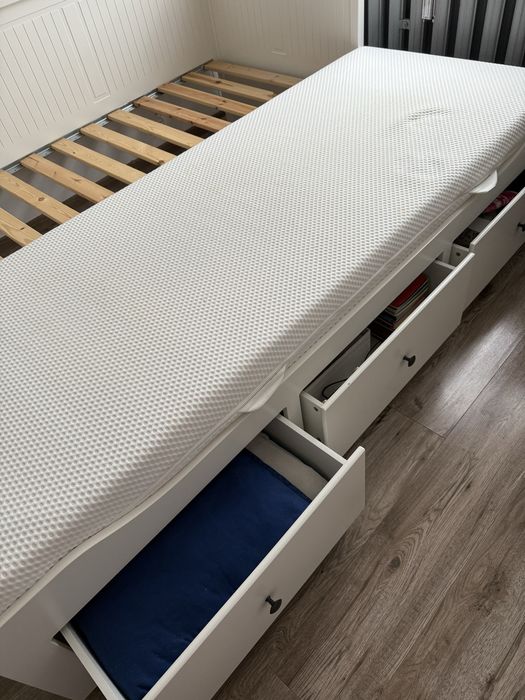 Łóżko leżanka z 3 szufladami, biała, Ikea HEMNES