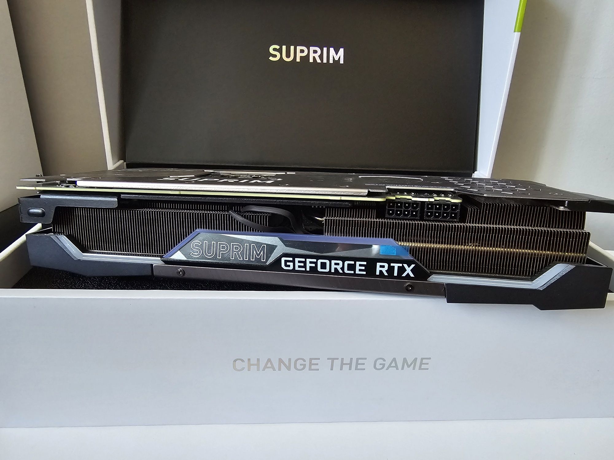 Відеокарта GeForce RTX 3070 SUPRIM X 8G LHR