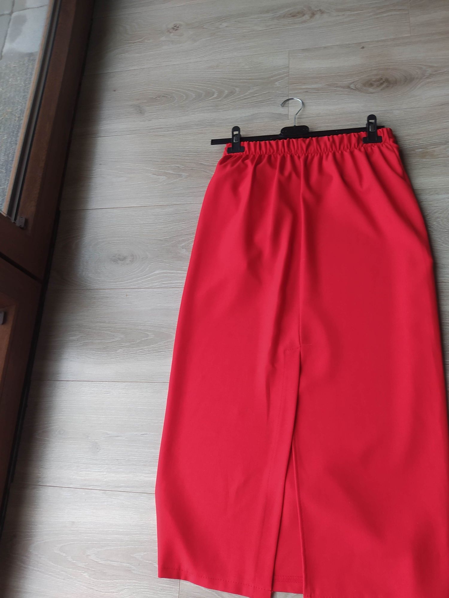 Elegancka długa spódnica rozmiar S/M
