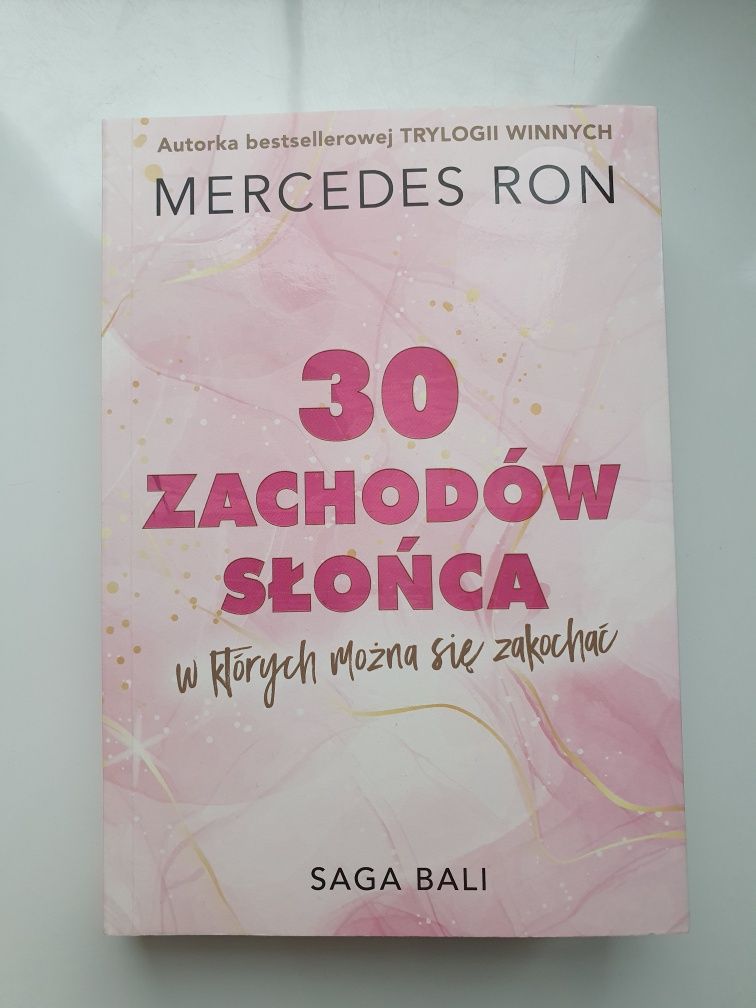 30 zachodów słońca w których można się zakochać - Mercedes Ron