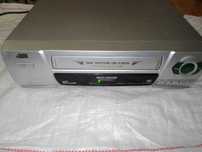 Видеомагнитофон JVC HR-P185EE / DVD-проигрыватель SVEN HD-1035! (2шт)!