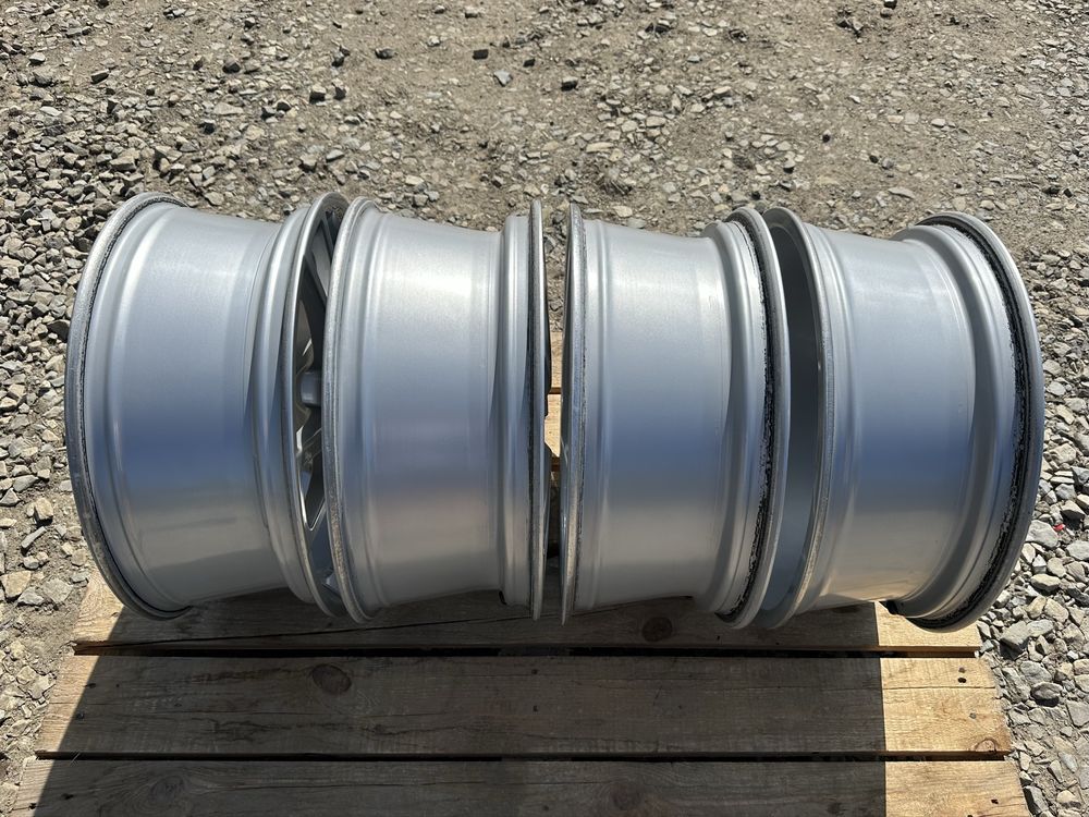 Диски R18 5x112 Audi A3 A4 A6 Audi Q3 Q5 VW Passat Golf Skoda Octavia