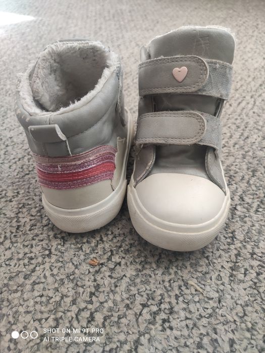 Ботинки для девочки
