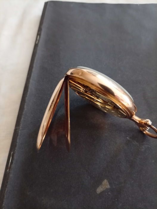 Relógio de bolso em ouro de 18kl