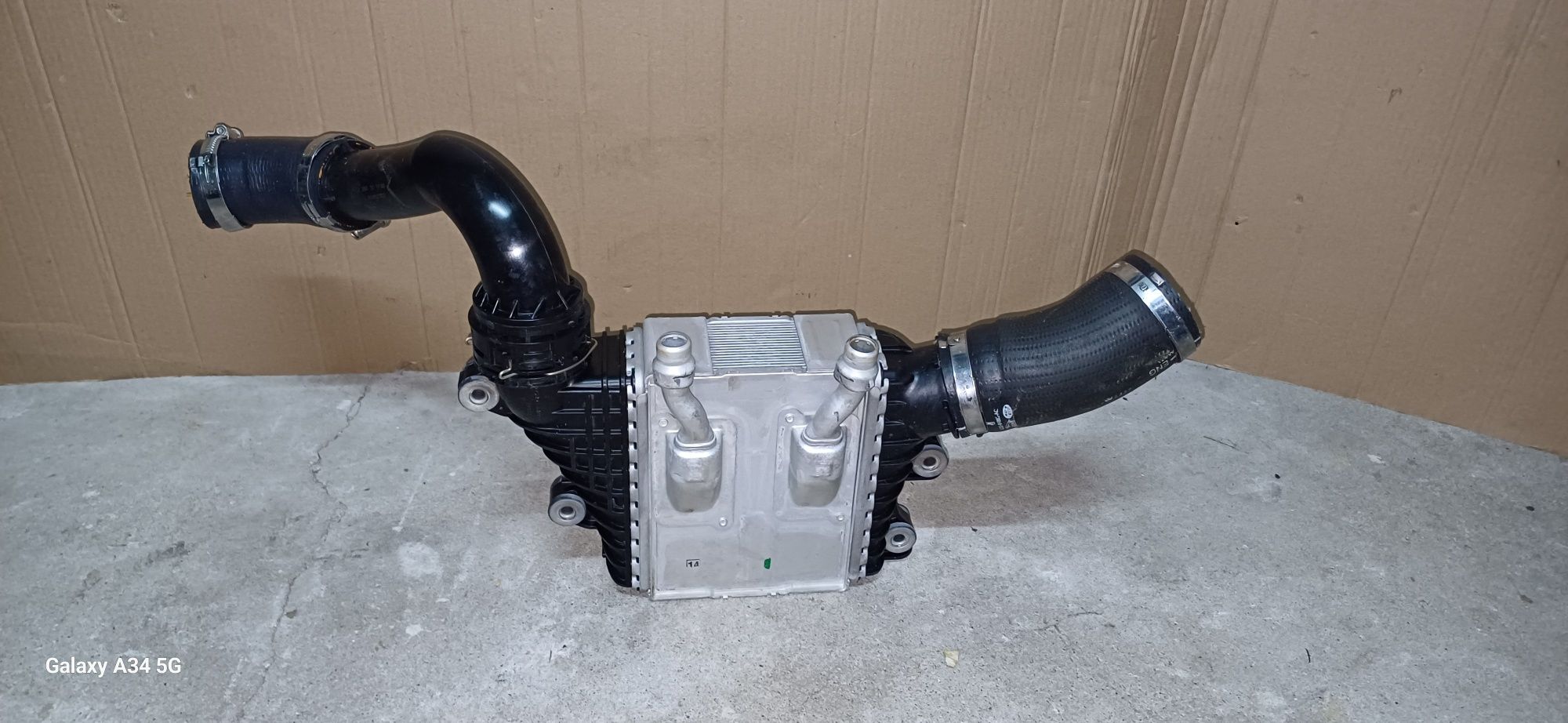 Inteccoler chłodnica powietrza range rover evoque ll L551 2.0 diesel