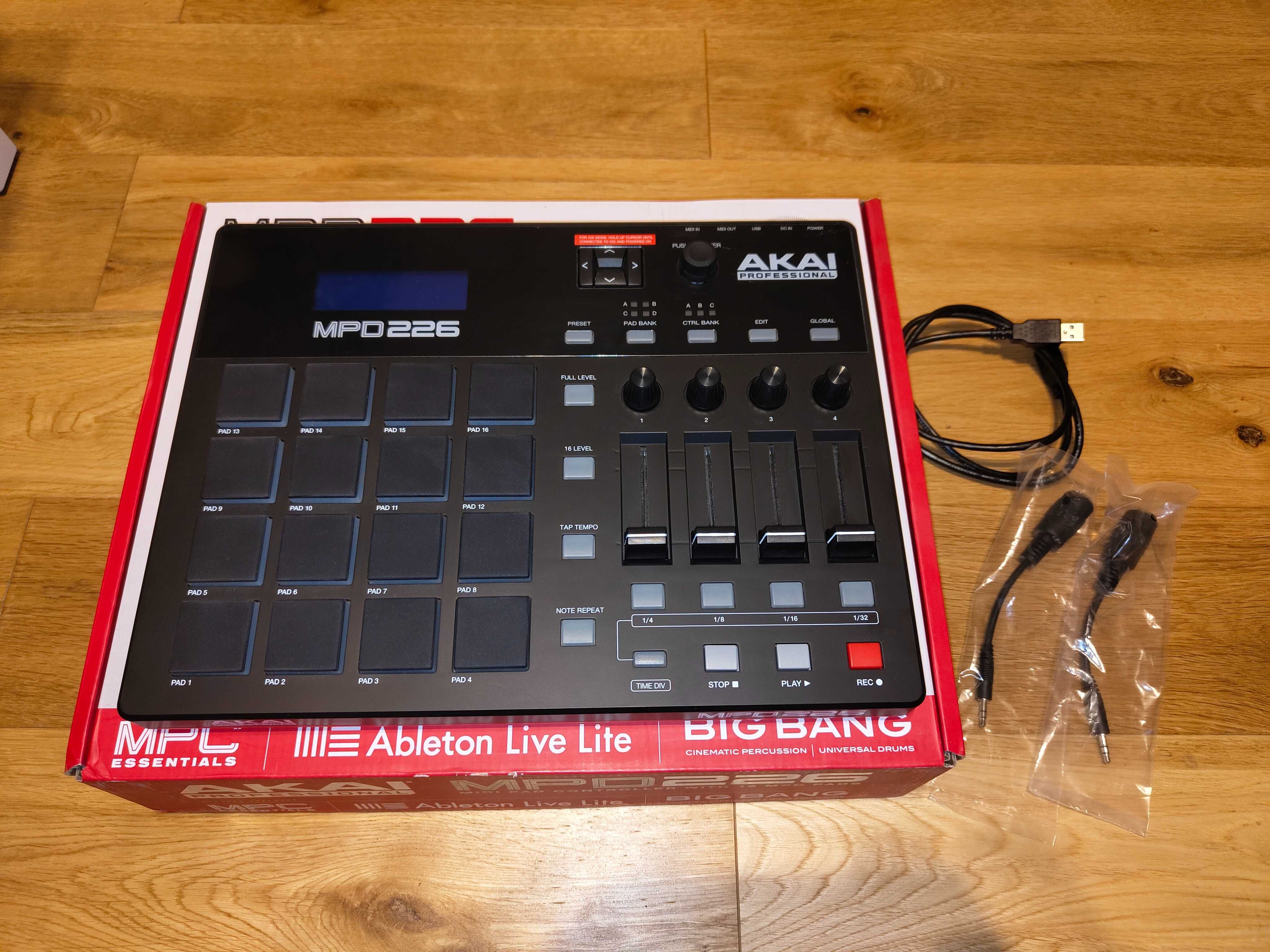 Akai MPD 226 - Kontroler USB/MIDI