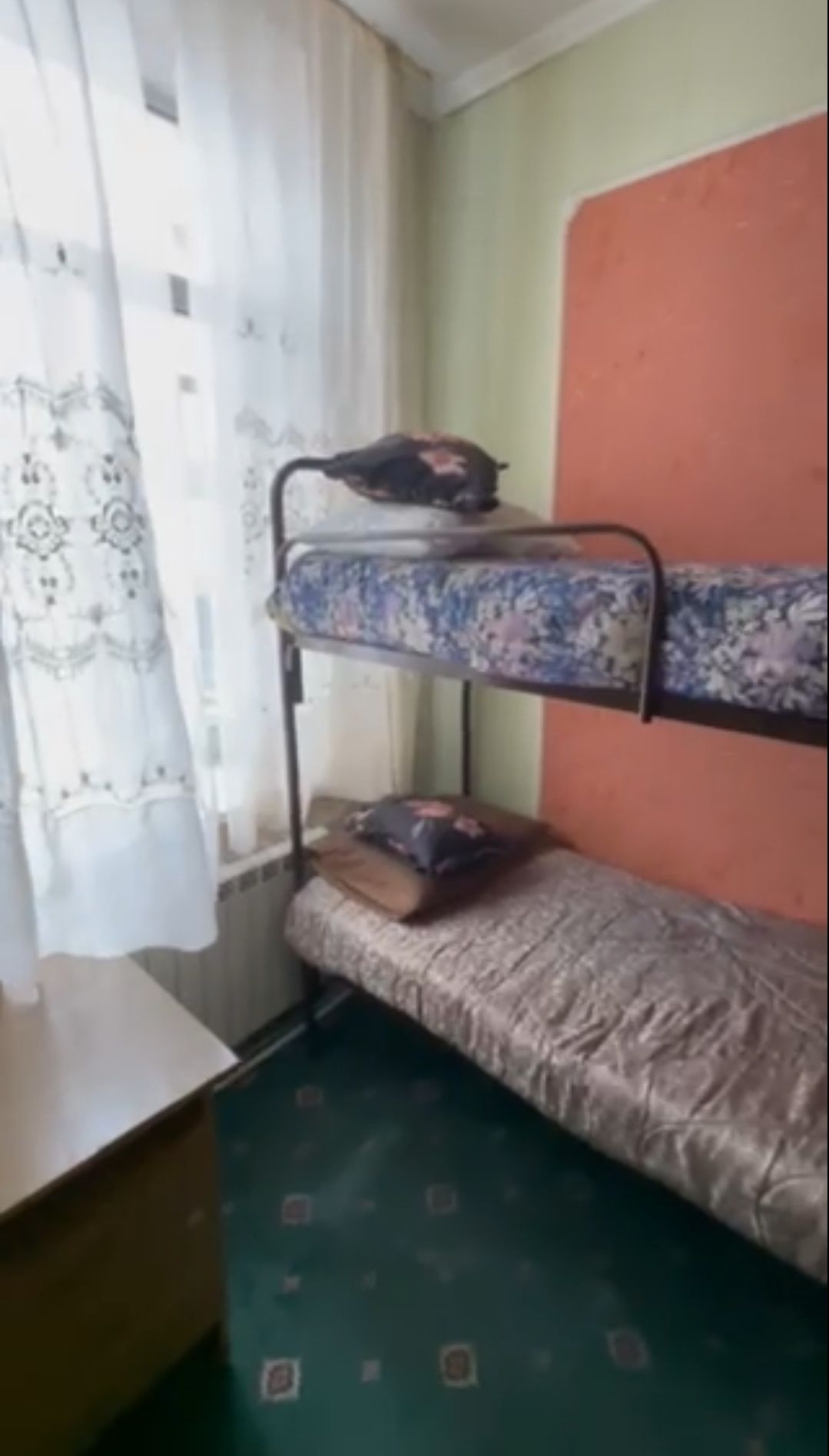 Сдам в аренду дом 180м. 7 комнат под Центр Реабилитации