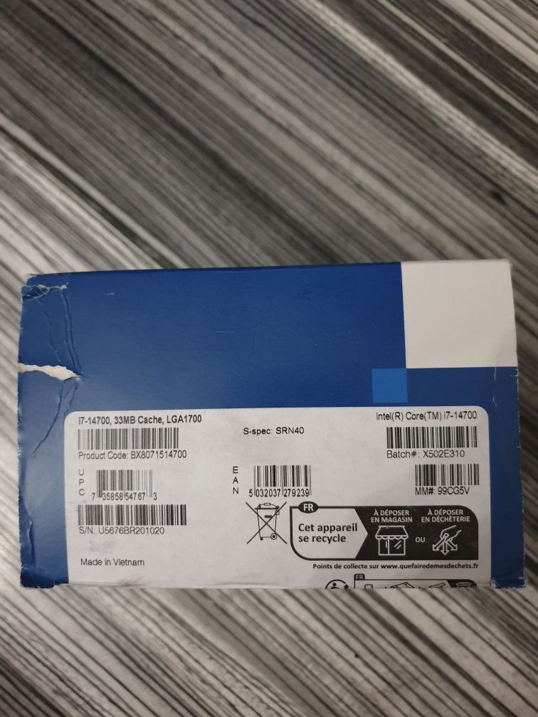 Intel Core" i7-14700