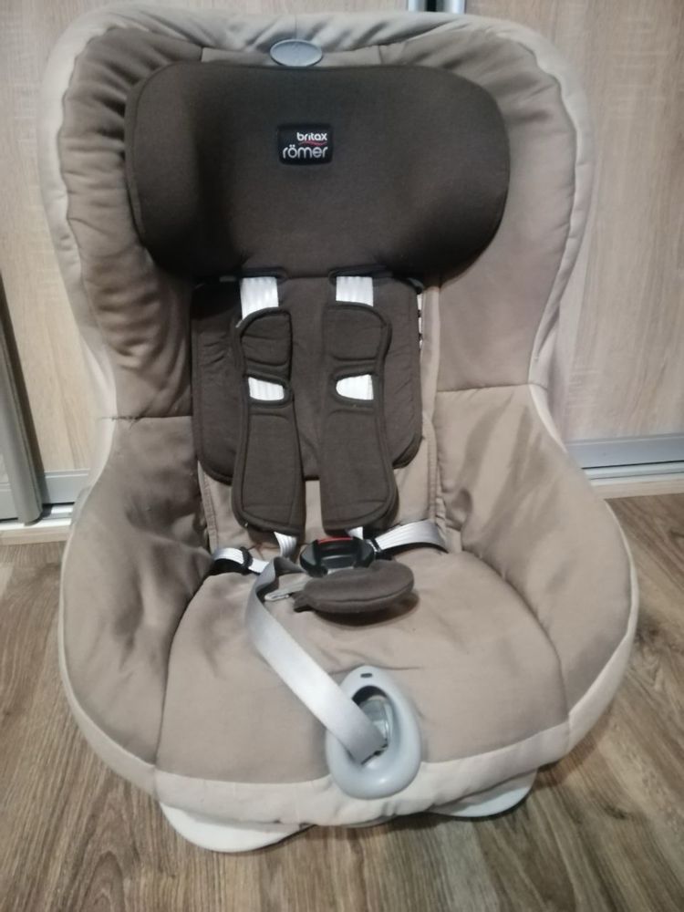 Автокрісло Britax Romer King II 9-18