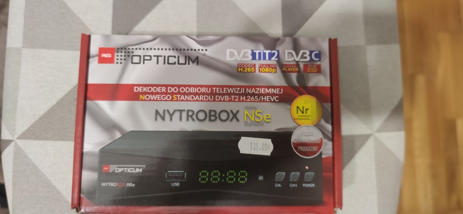 Tuner DVB-T2 Opticum NytroBox NS