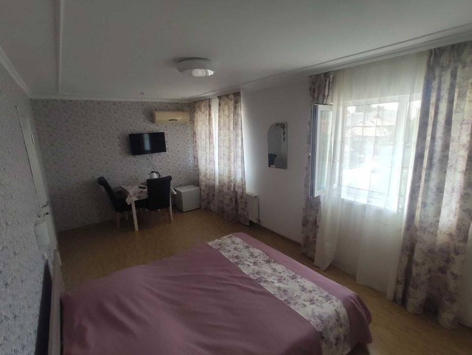 Житло проживання кімнати апартаменти квартира готель Берегове