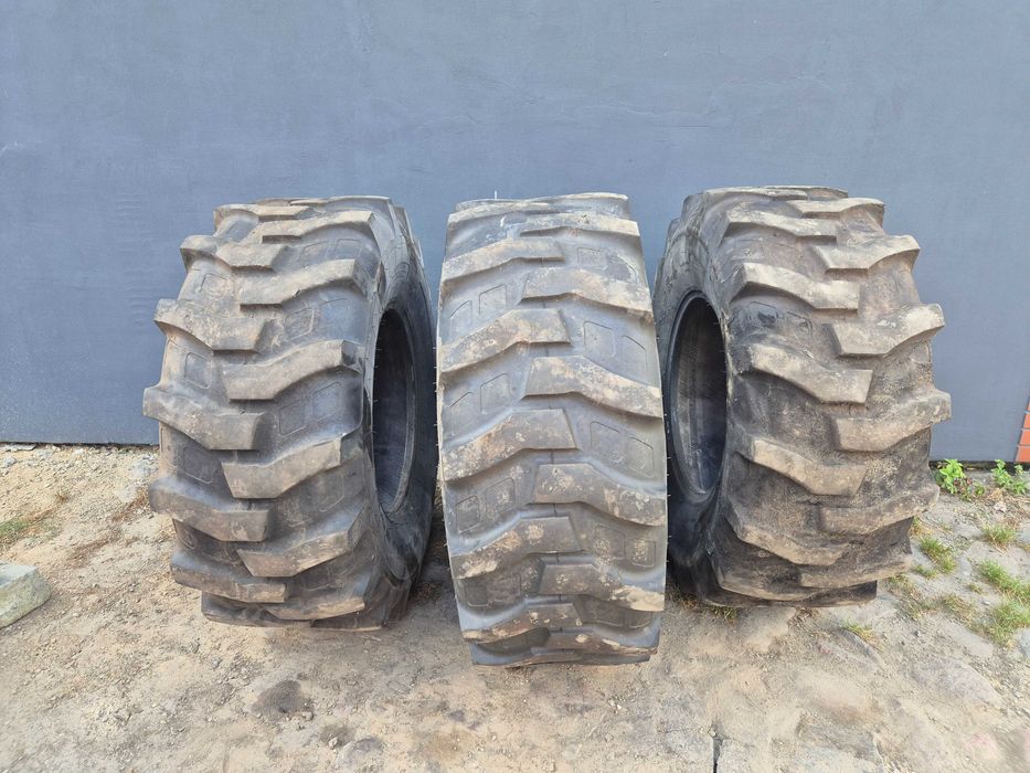 Opona speedways 195Lx24 trittar new holland