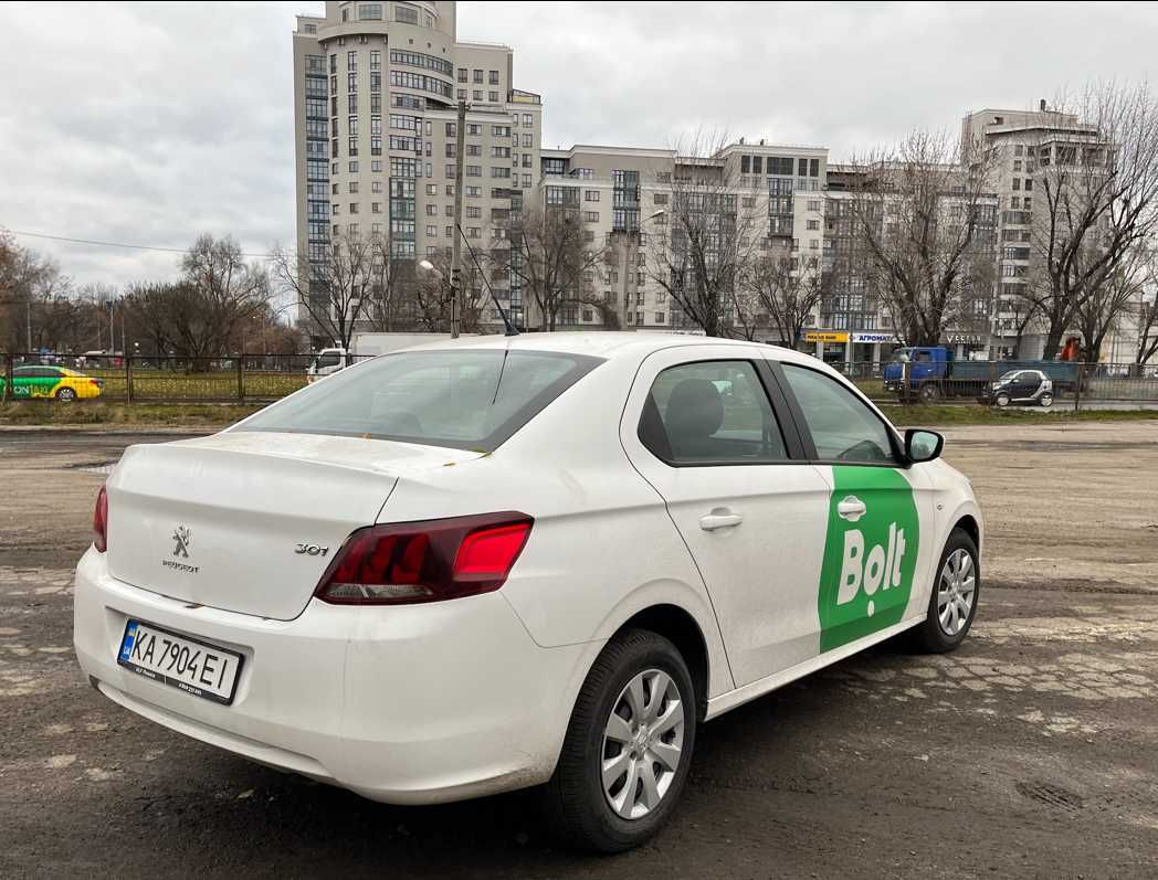 Авто в оренду від 3985 ₴ за тиждень "під таксі". Ліцензія є