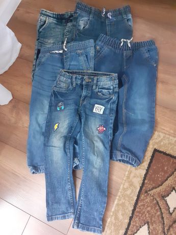 Spodnie jeans dla chłopca roz.104