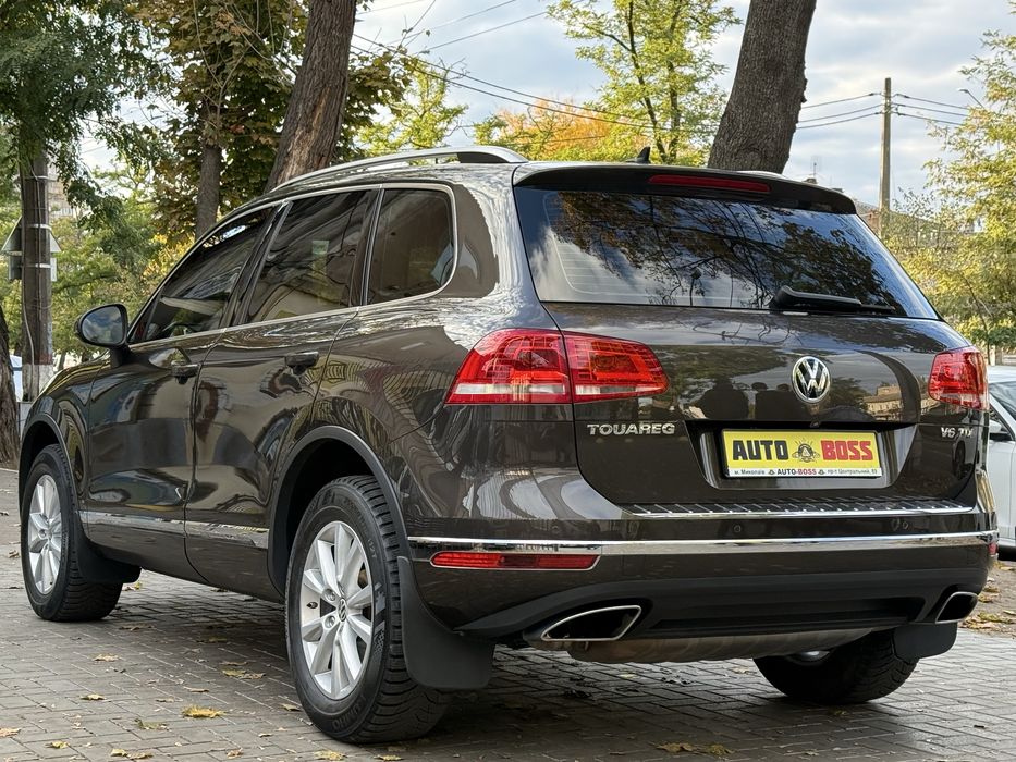 Volkswagen Touareg, 152т.км., цілий, пневмо