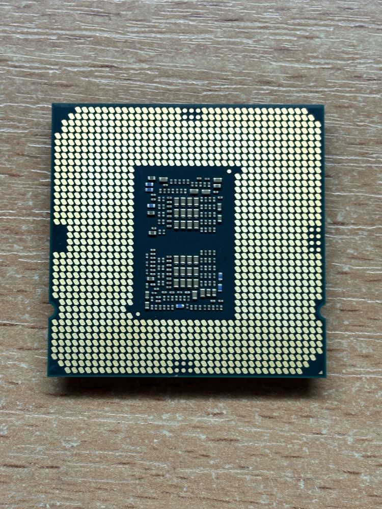 Процесор Intel core i7-10700KF