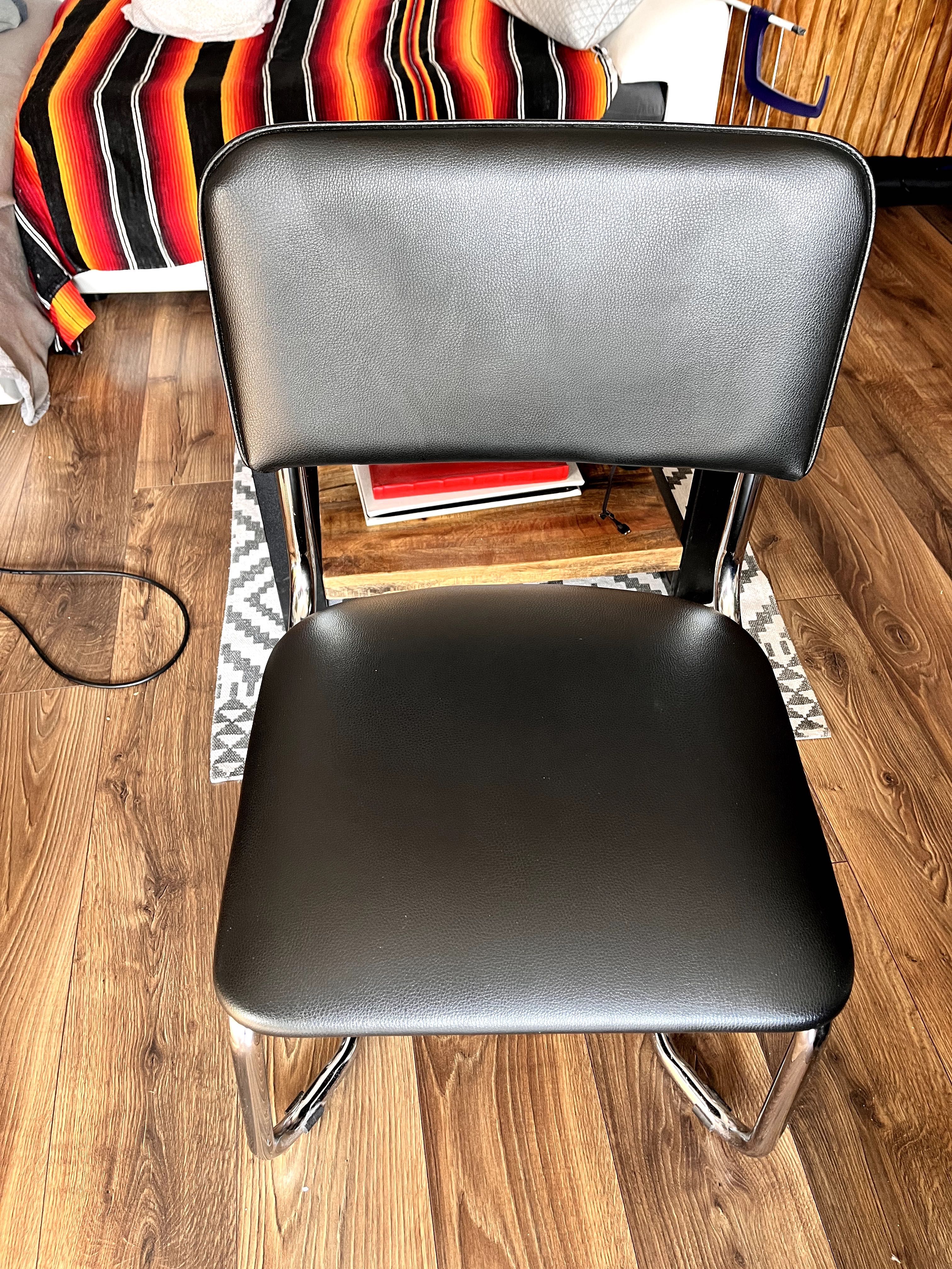 Krzesło biurowe - Nowe nieużywane