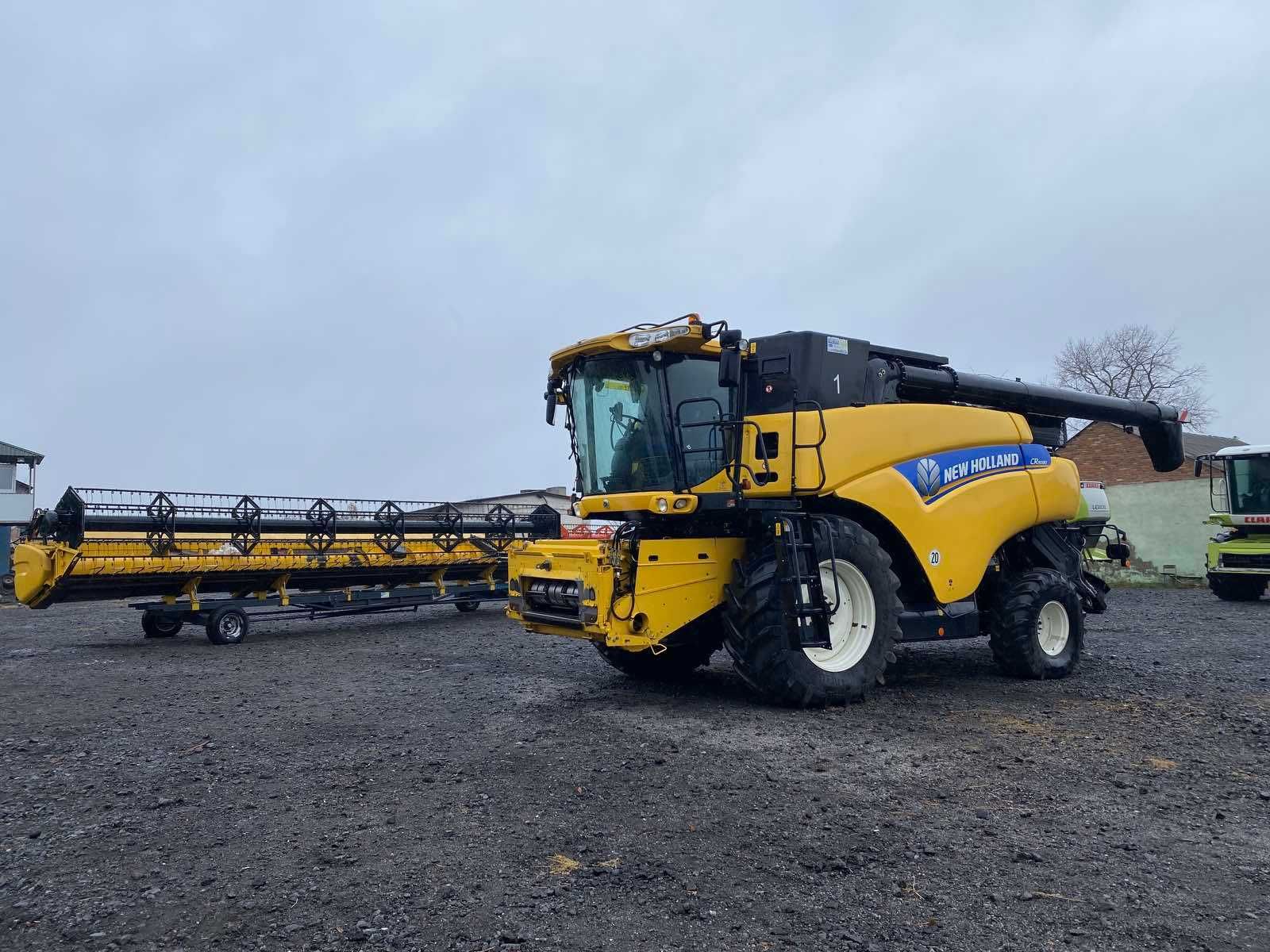 NEW HOLLAND CR9080 зернозбиральний комбайн