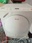 Продаётся сушильный шкаф Miele