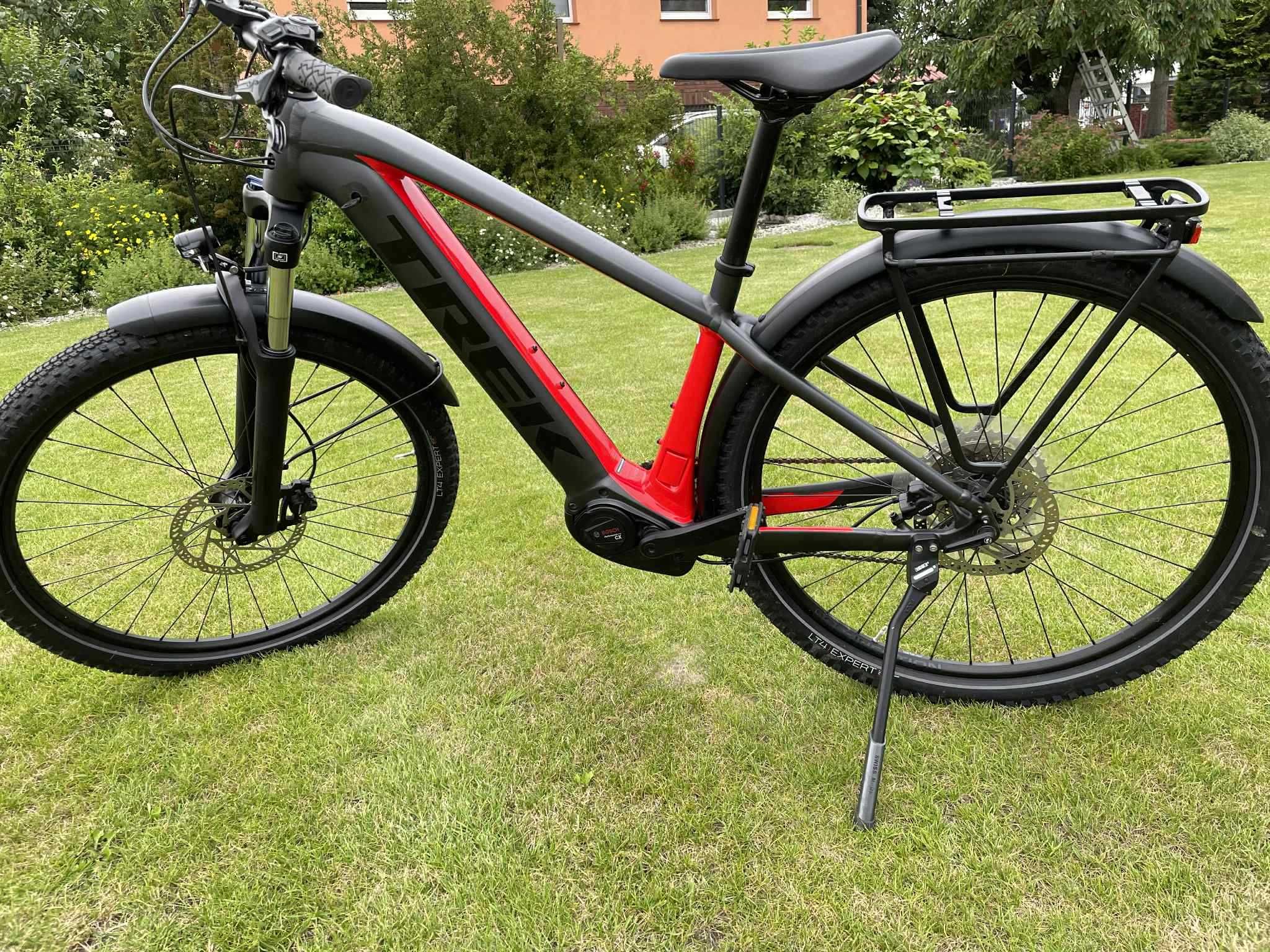 Trek Powerfly 4 equipped