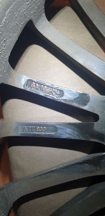 Felgi aluminiowe Att 830 18 cali 8J