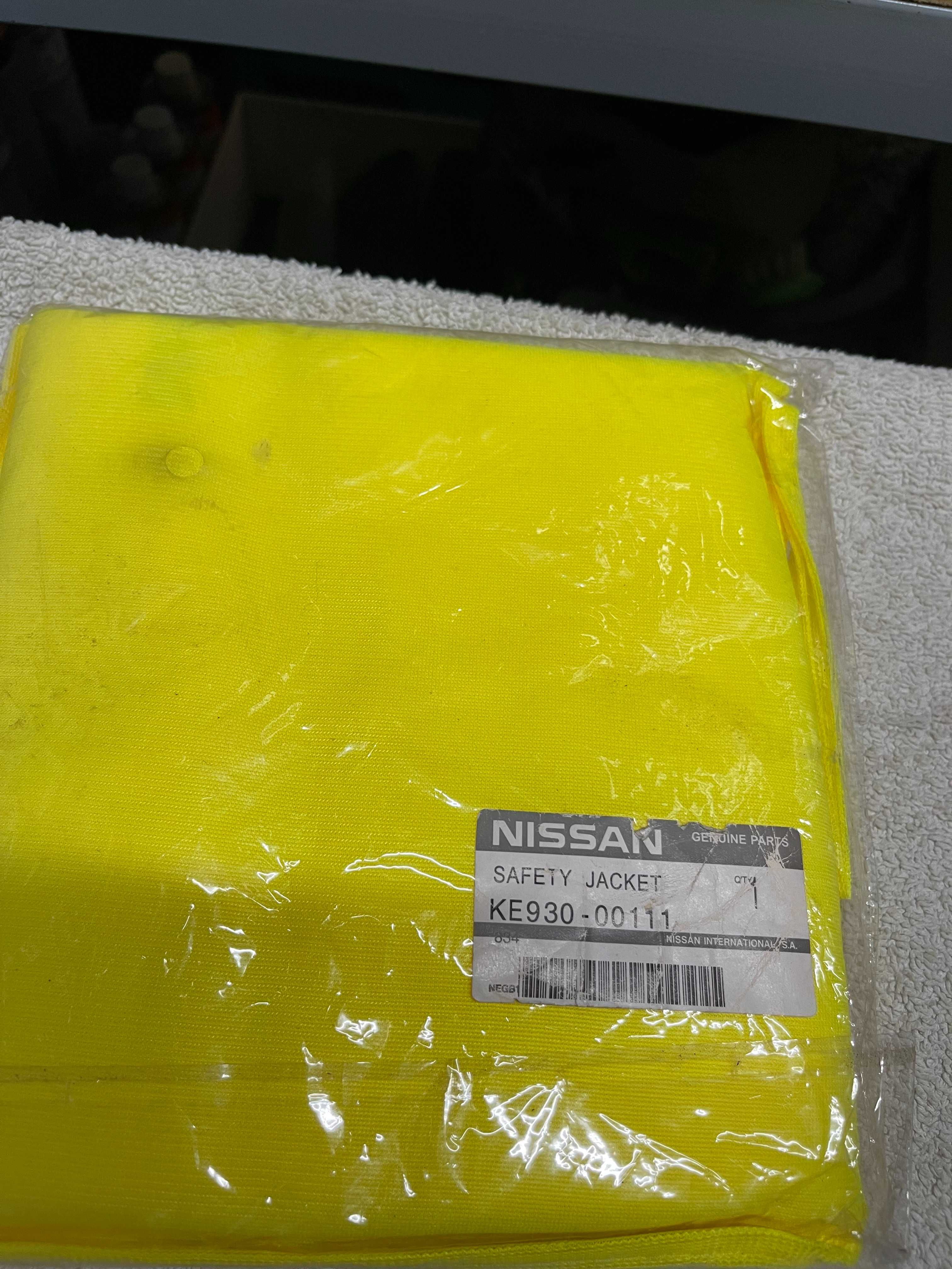 Colete de segurança para o Nissan Qashqai