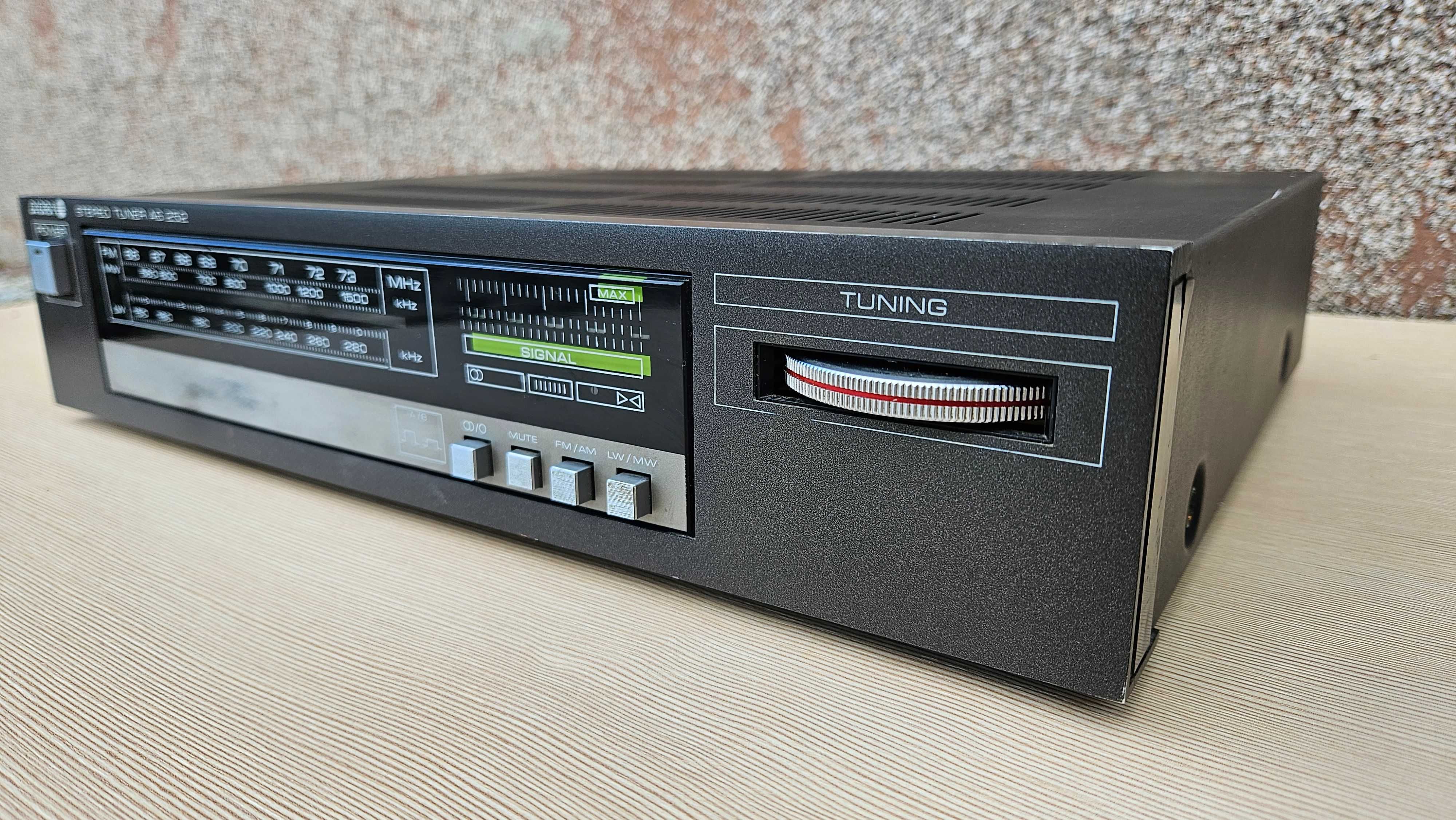 Diora Tuner Stereo  AS 252