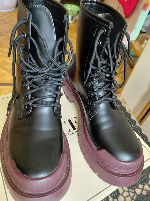 Botki czarno brązowe  na grubej podeszie